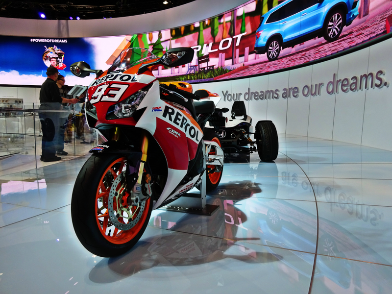 Illustration for article titled Went to the Chicago Auto Show!